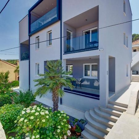 Apartments Hemetek Veli Lošinj Zewnętrze zdjęcie
