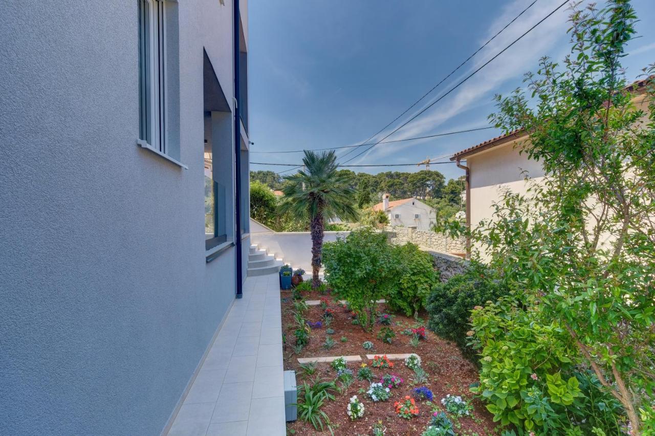Apartments Hemetek Veli Lošinj Zewnętrze zdjęcie