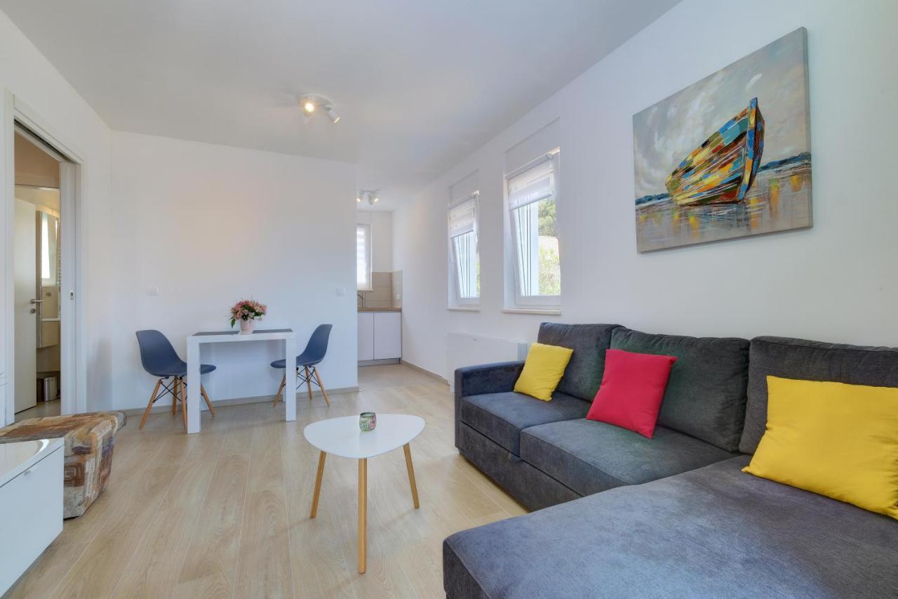 Apartments Hemetek Veli Lošinj Zewnętrze zdjęcie