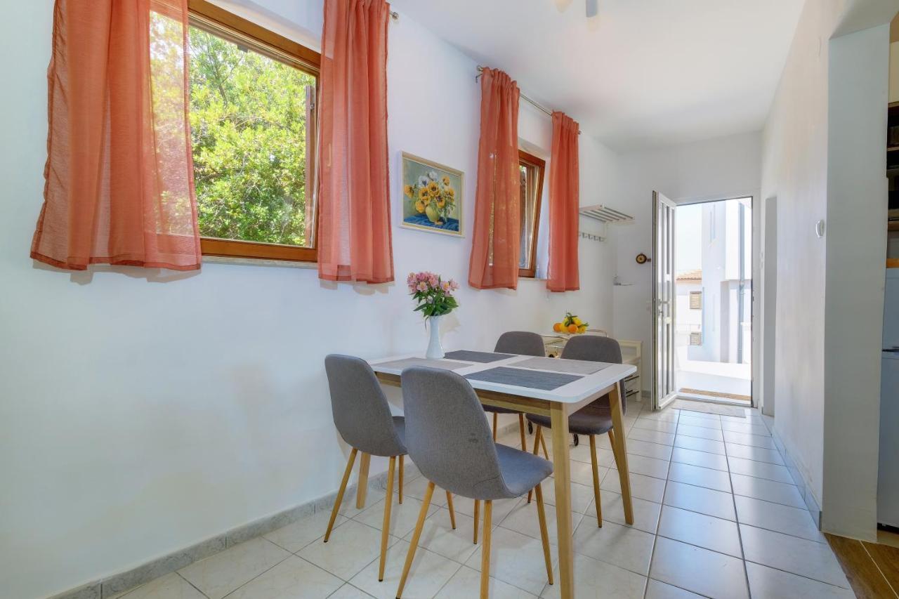 Apartments Hemetek Veli Lošinj Zewnętrze zdjęcie
