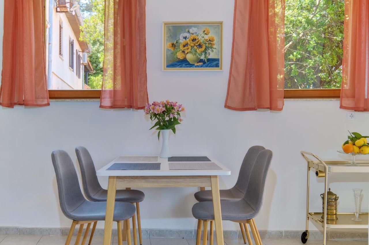 Apartments Hemetek Veli Lošinj Zewnętrze zdjęcie