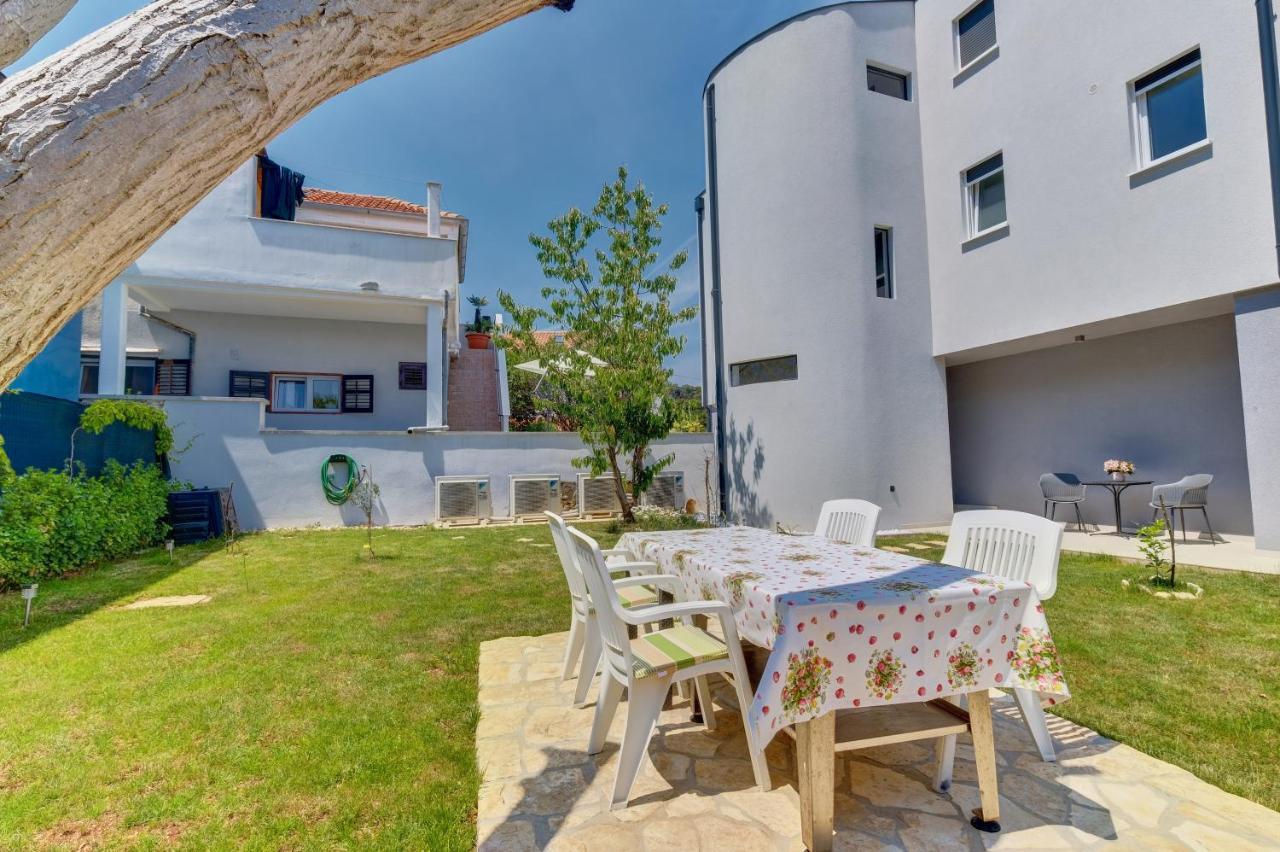 Apartments Hemetek Veli Lošinj Zewnętrze zdjęcie