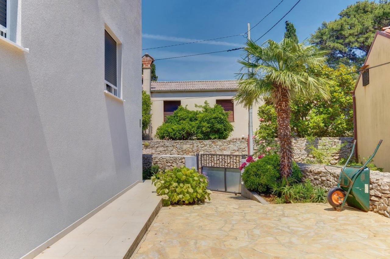 Apartments Hemetek Veli Lošinj Zewnętrze zdjęcie